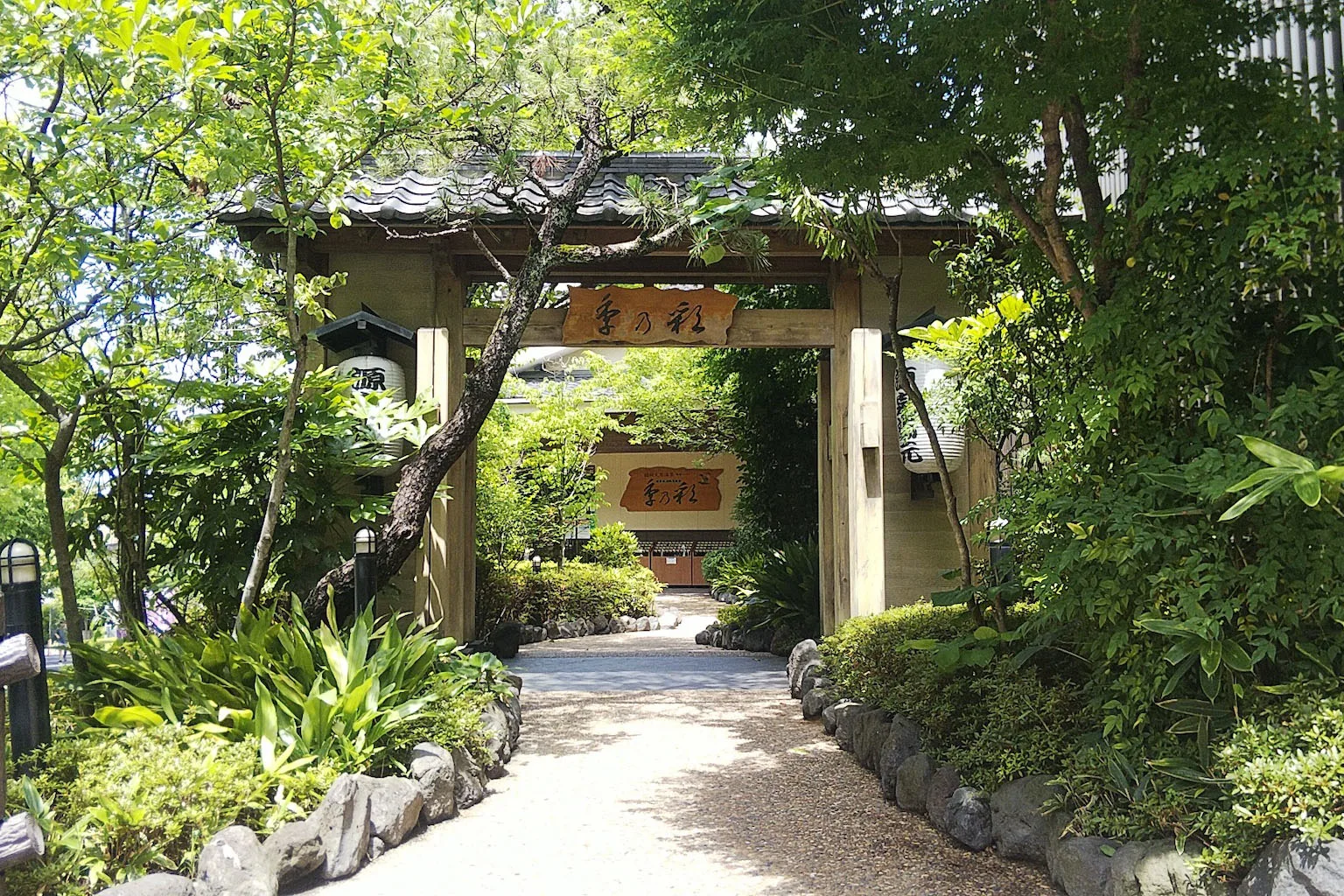Three Tokyo Bay Onsen Stops, Depending on the Day You’re Having