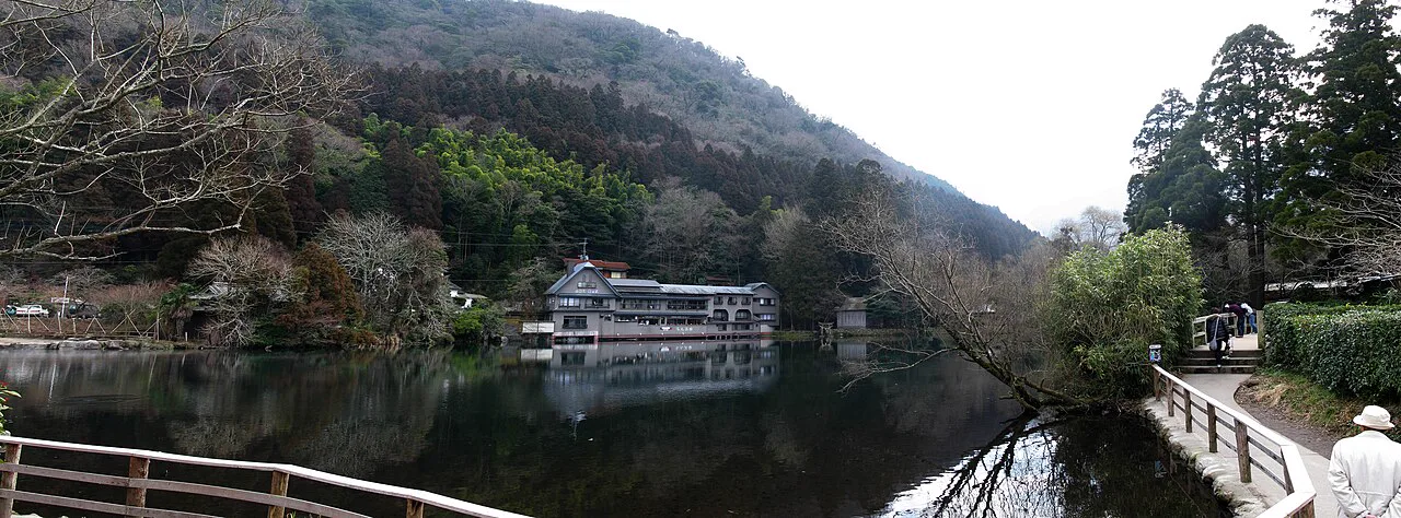 Lake Kinrinko, beside Shitanyu