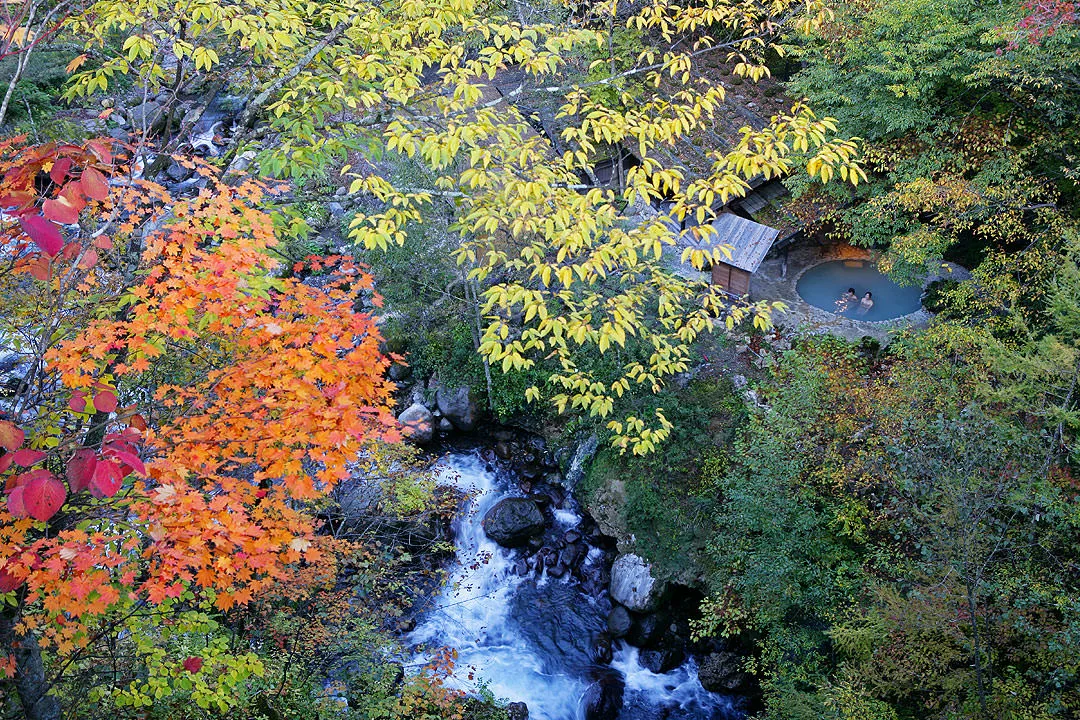 A Day at Shirahone Onsen: Pick a Bath and Leave Time to Linger