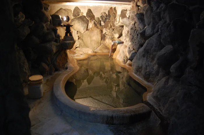 Beppu no Oyado Kagaya: three free private baths, with a few old-inn compromises