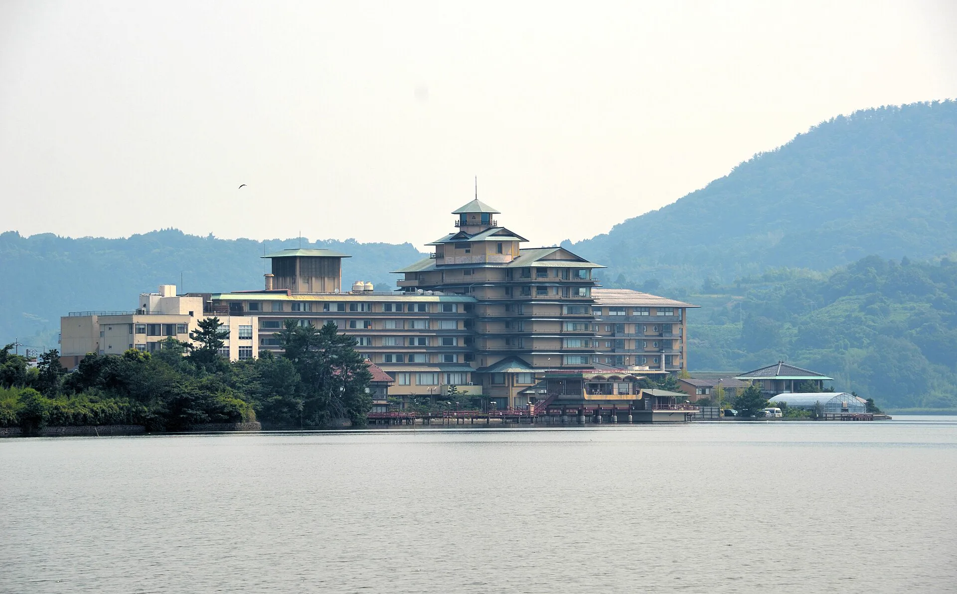 Is Hawai Onsen Rokumeikan a Good Place to Stay?