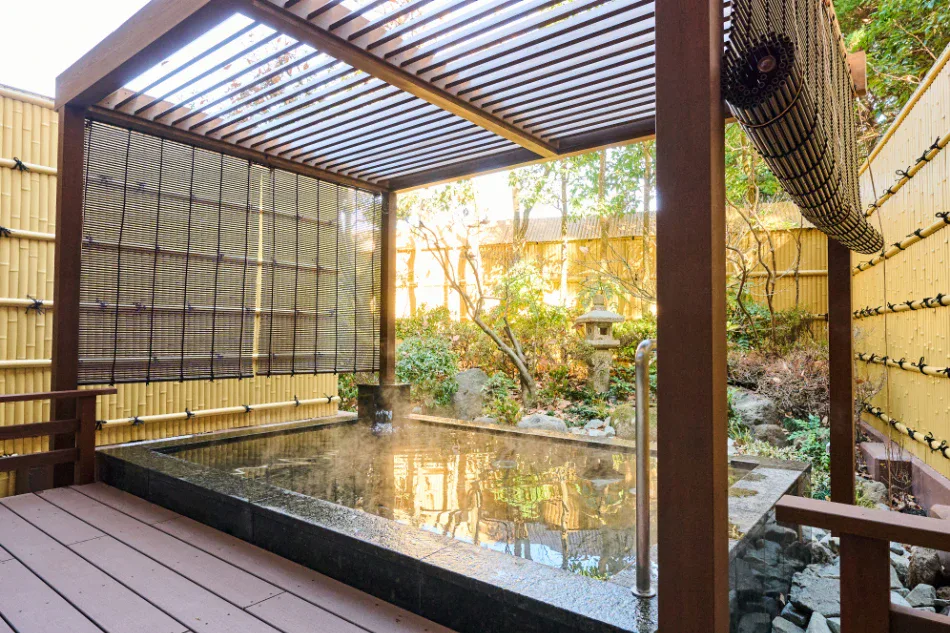 An open-air bath at Laforet Hakone Gora Yunosumika