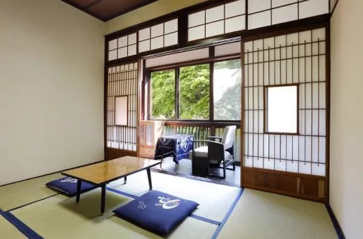 What Does a Hanamaki Onsen Day Trip Cost? Compare the Whole Trip, Not Just Admission