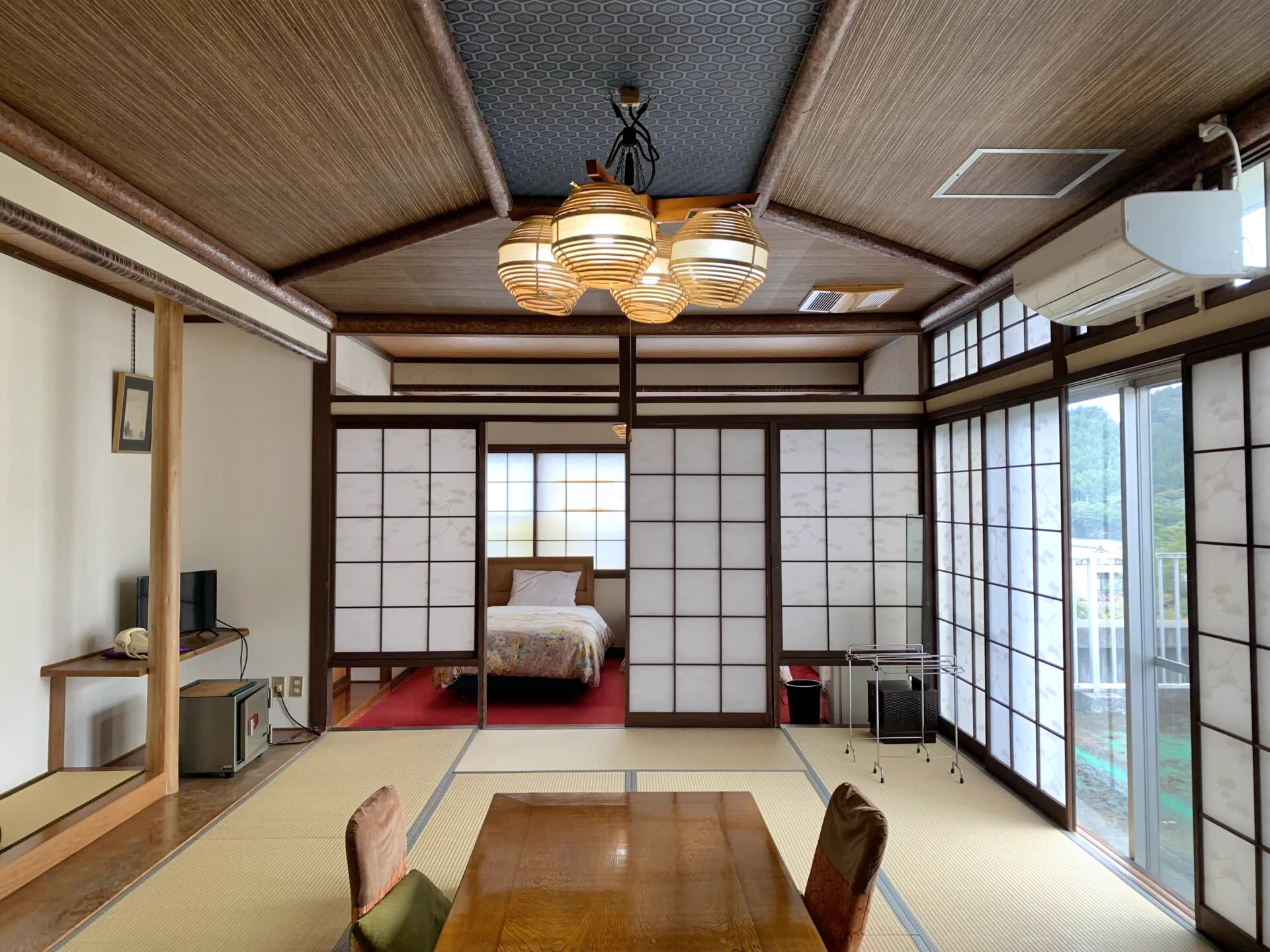 A Gosen Tourism Association photograph of the Sakihana Onsen area