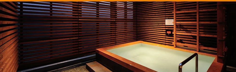 Kohmeisen in Nakameguro: Rooftop Bath, Weekly Side Swap and Late Hours