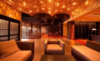 Hoteiya or Yufuin UBL Hotel? Compare Baths, Rooms and Location