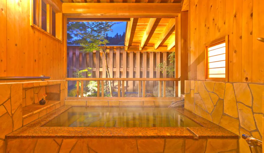 Muromachi Day-Use Onsen in Murasugi: Hours, Price and Bath Access