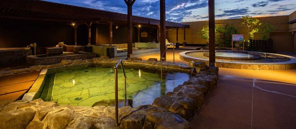 Okayama City Day-Use Onsen: Daikazoku-no-Yu, Honoka-no-Yu and Momotaro Onsen