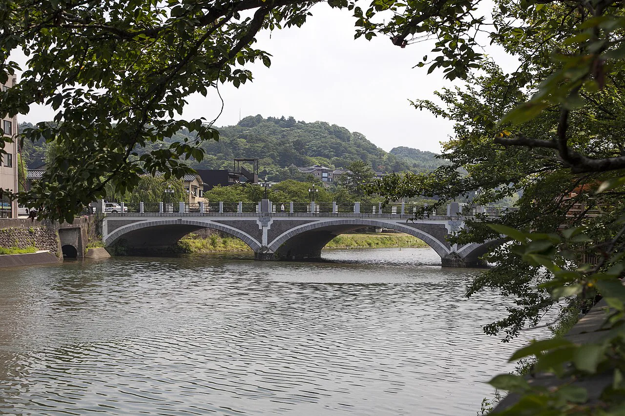 Asanogawa Onsen Yuraku: A Kanazawa Day-Use Guide
