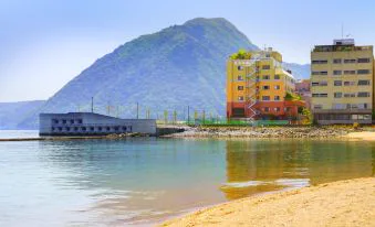Where to Stay in Beppu: Station Hotels, Sea Views and Private Onsen