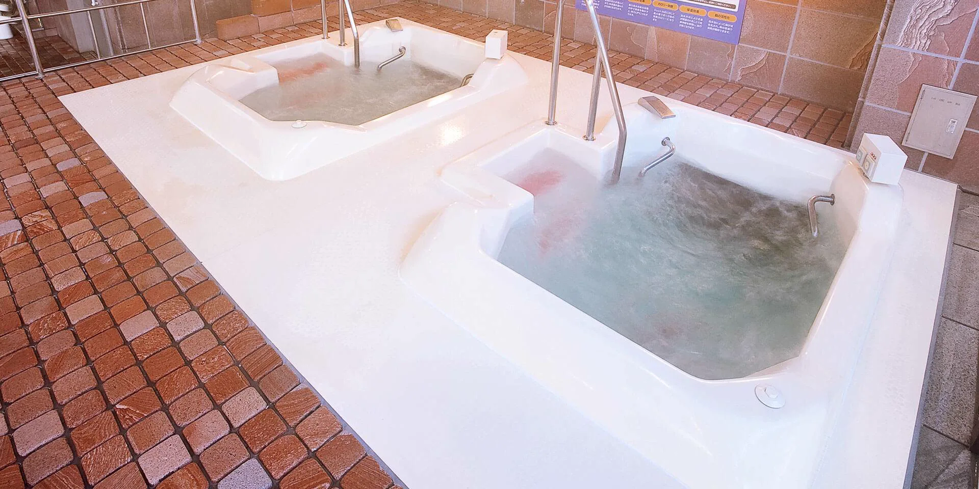 Kume-no-Yu or Himehiko Onsen? A Matsuyama Bath Comparison