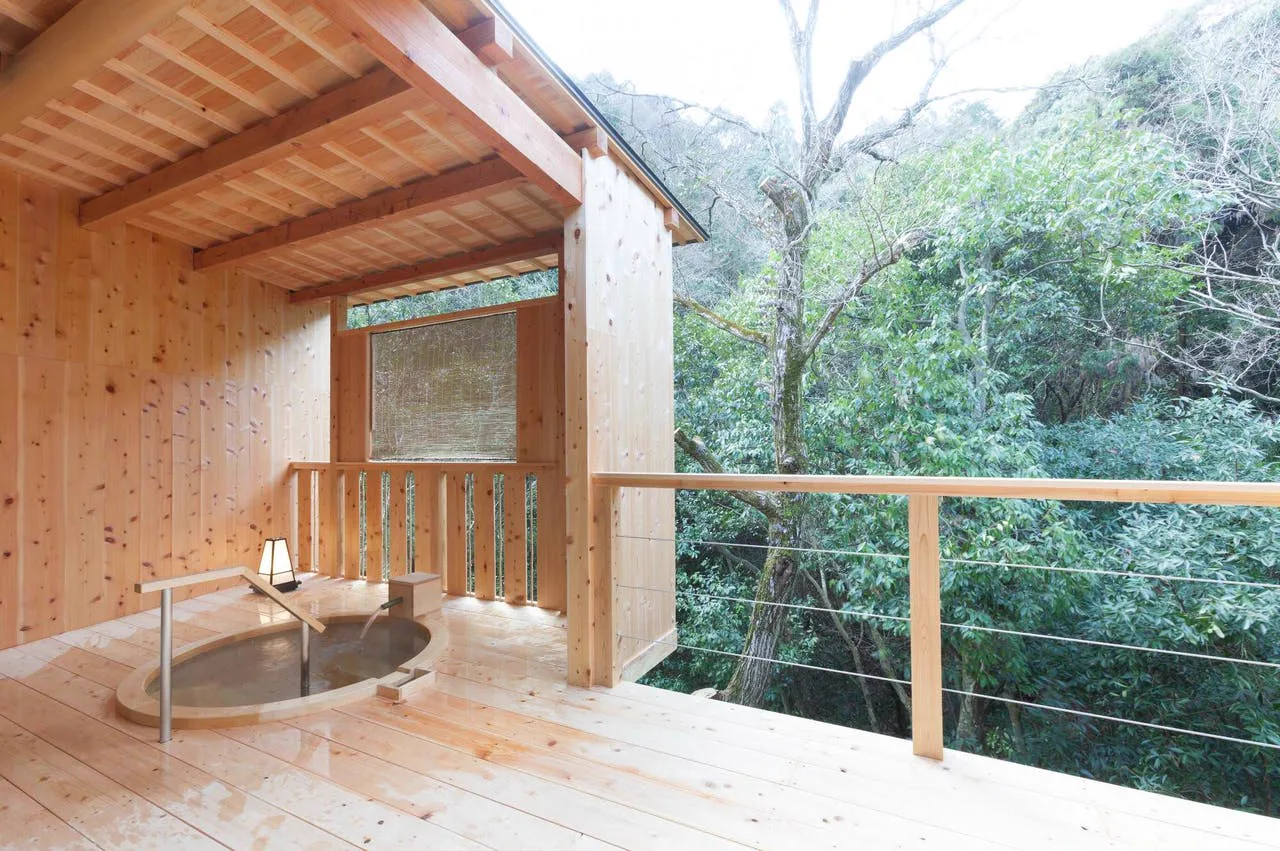 Matsuba Onsen Takiyu, pictured by Kaizuka City