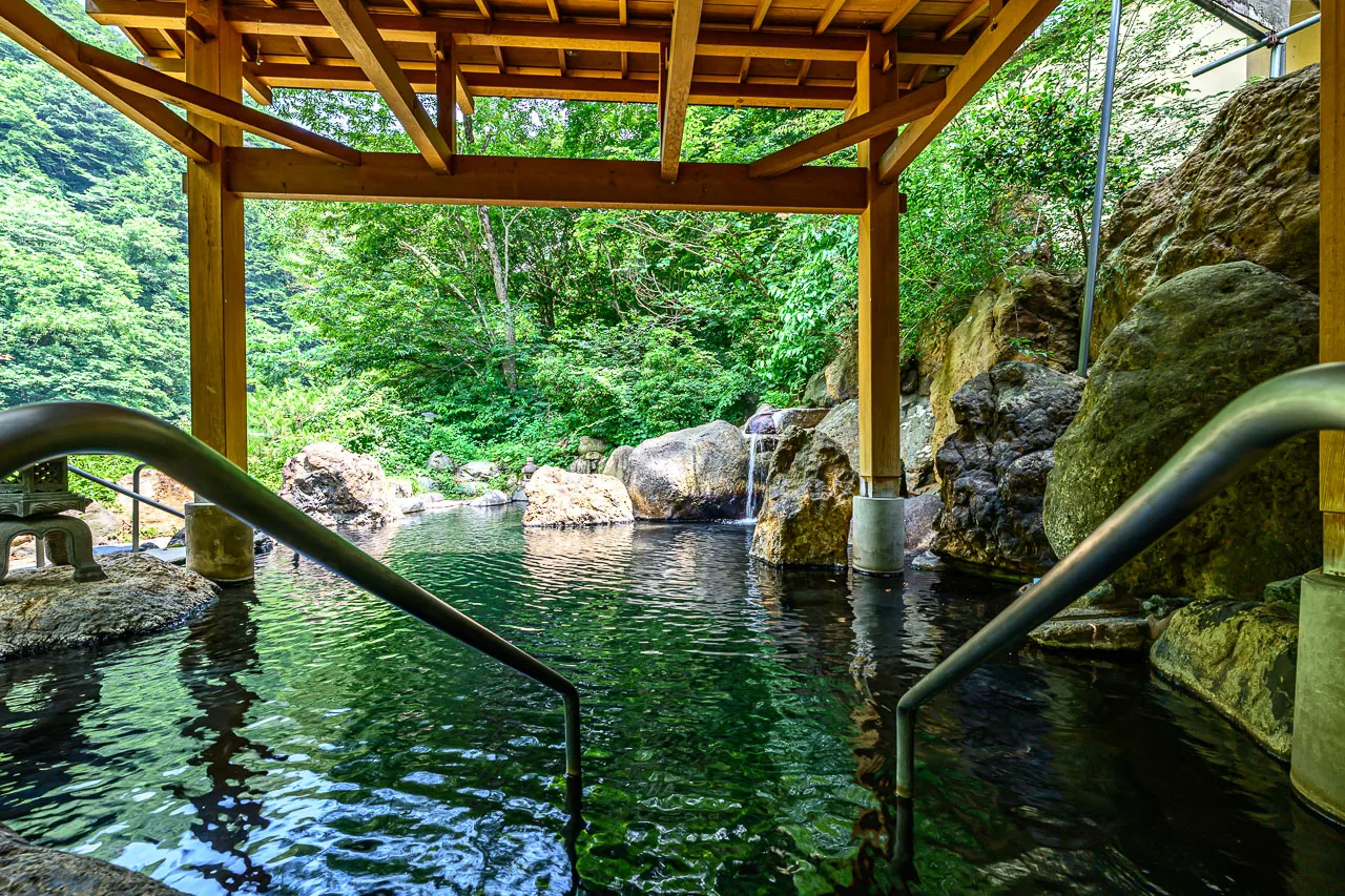 Kawafuru or Hoshi Onsen? A Practical Comparison of Two Mountain Inns