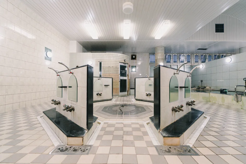 Bathing area at Suehiroyu