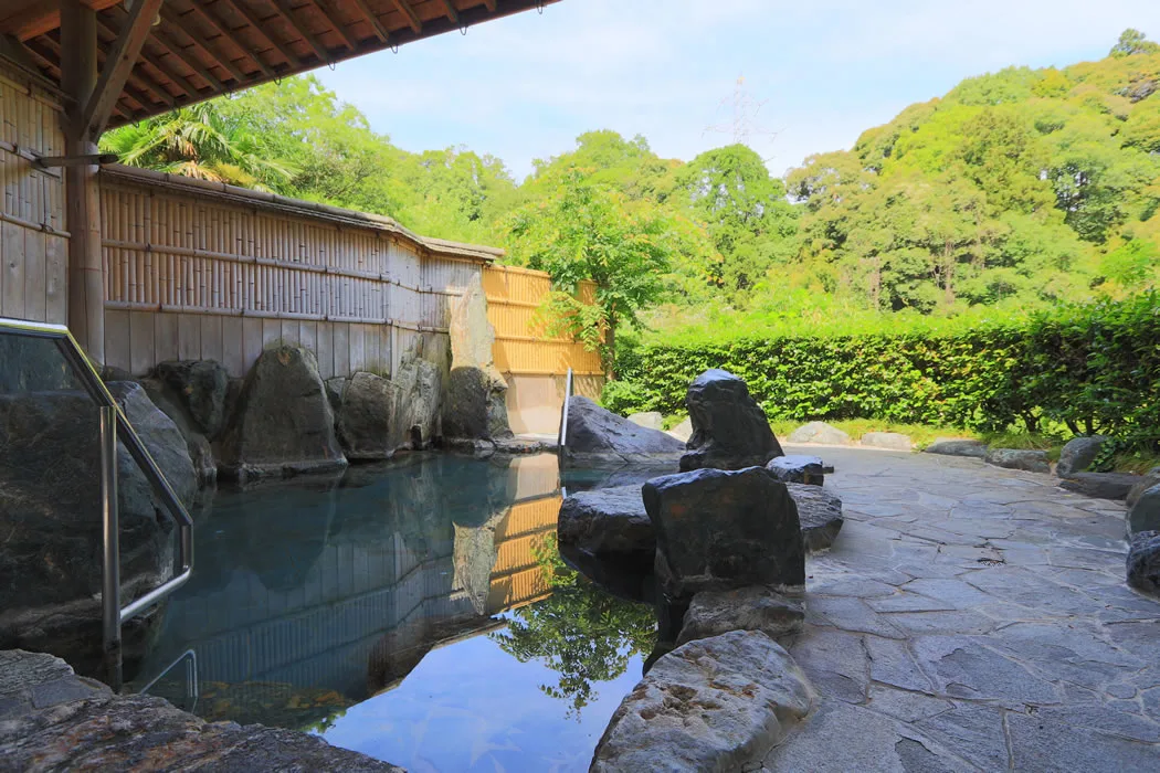 Shikisou or Yumoto Yunokawa? A Day-Use Onsen Comparison