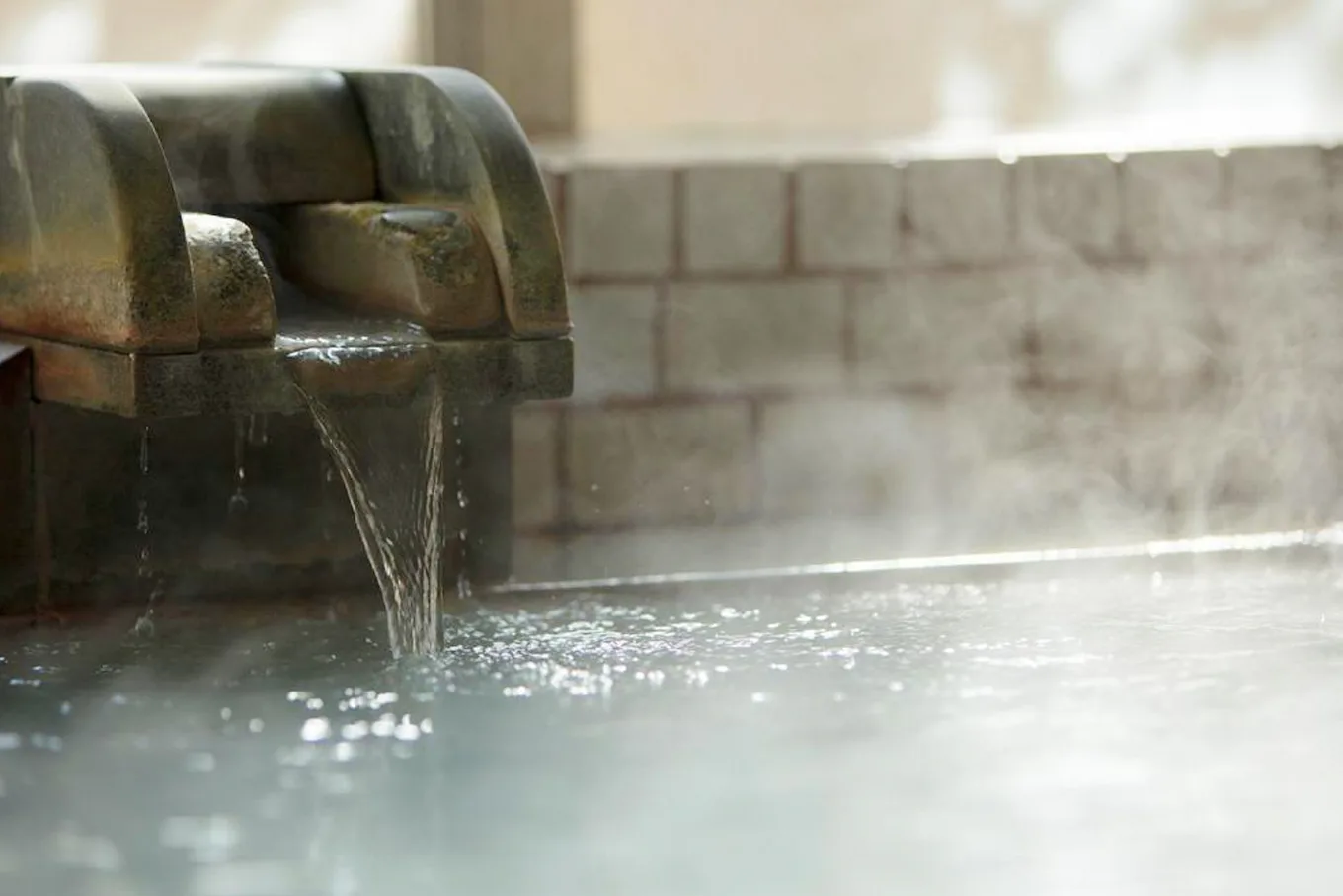 Staying at adex Inn in Noboribetsu: One Room, Two Onsen Bathhouses
