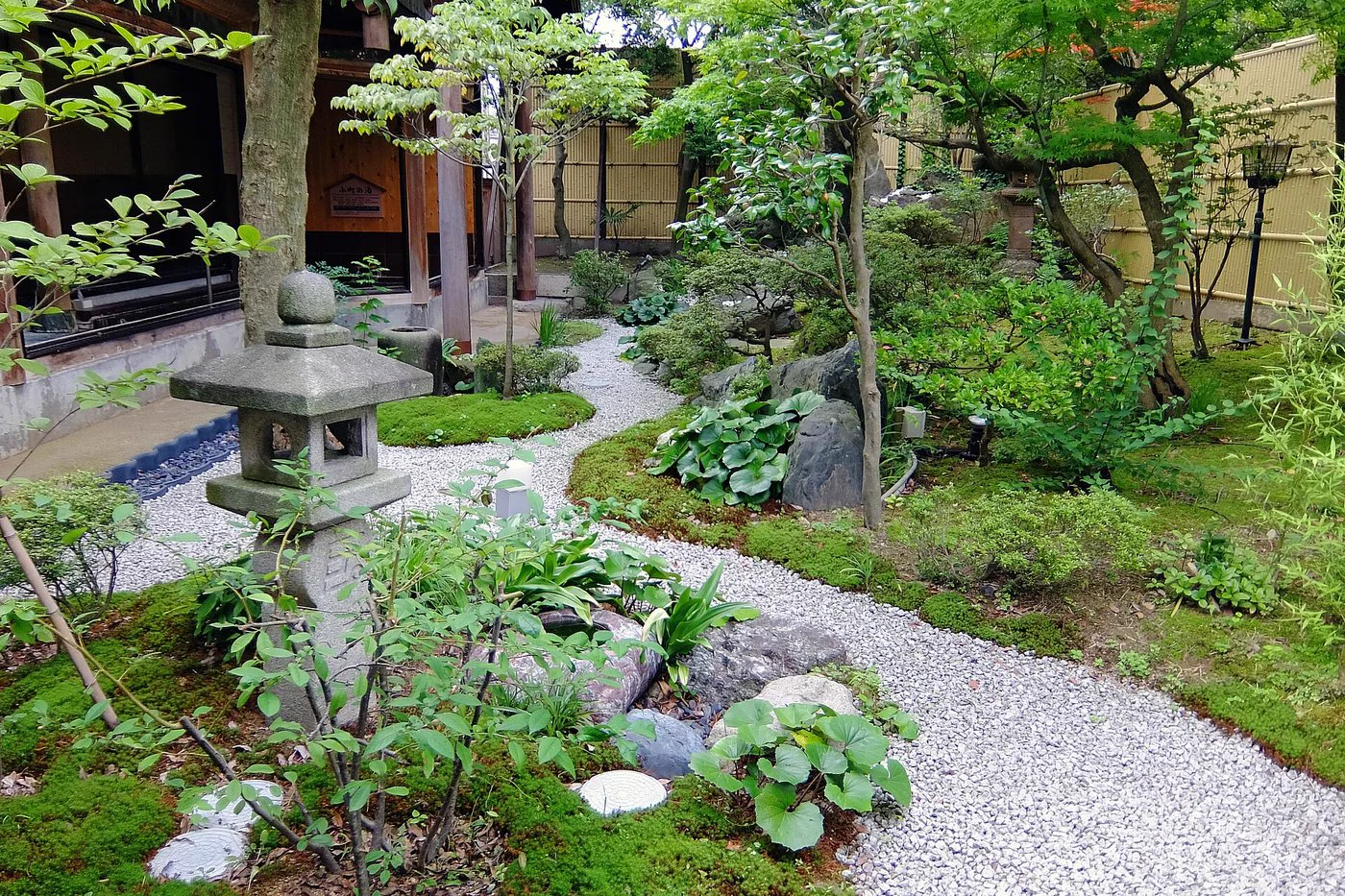 Tamatsukuri Onsen hot-spring destination