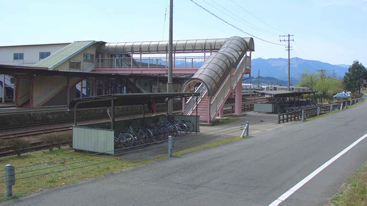 Otonohana Onsen: A Large Outdoor Bath Five Minutes from Higashiyama Station