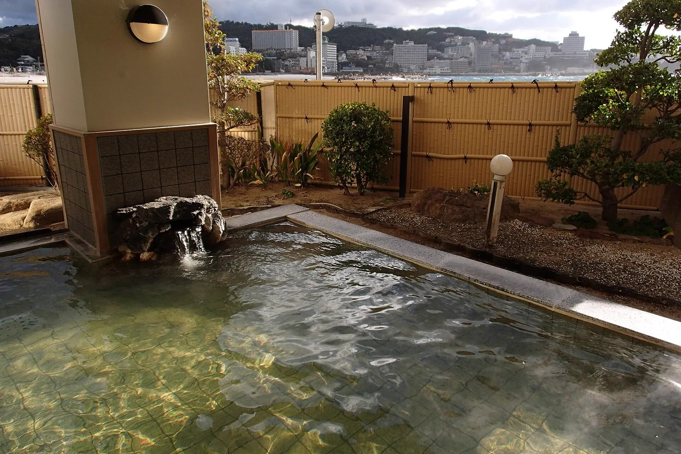Four day baths in Tokachigawa, with different hours and towel costs
