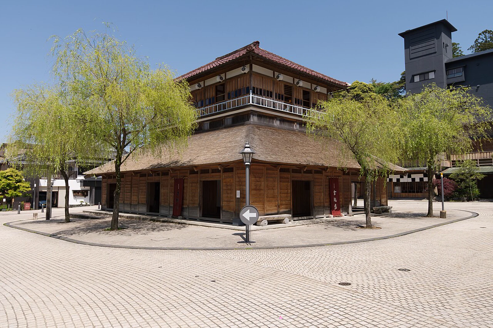 One Night in Yamashiro Onsen: A Relaxed Soyu and Kosoyu Itinerary